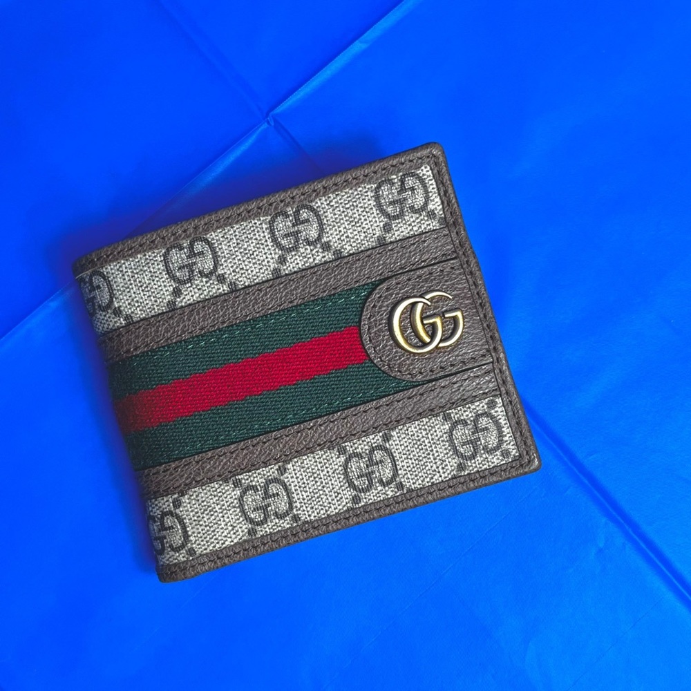 Gucci Wallet Used Gently